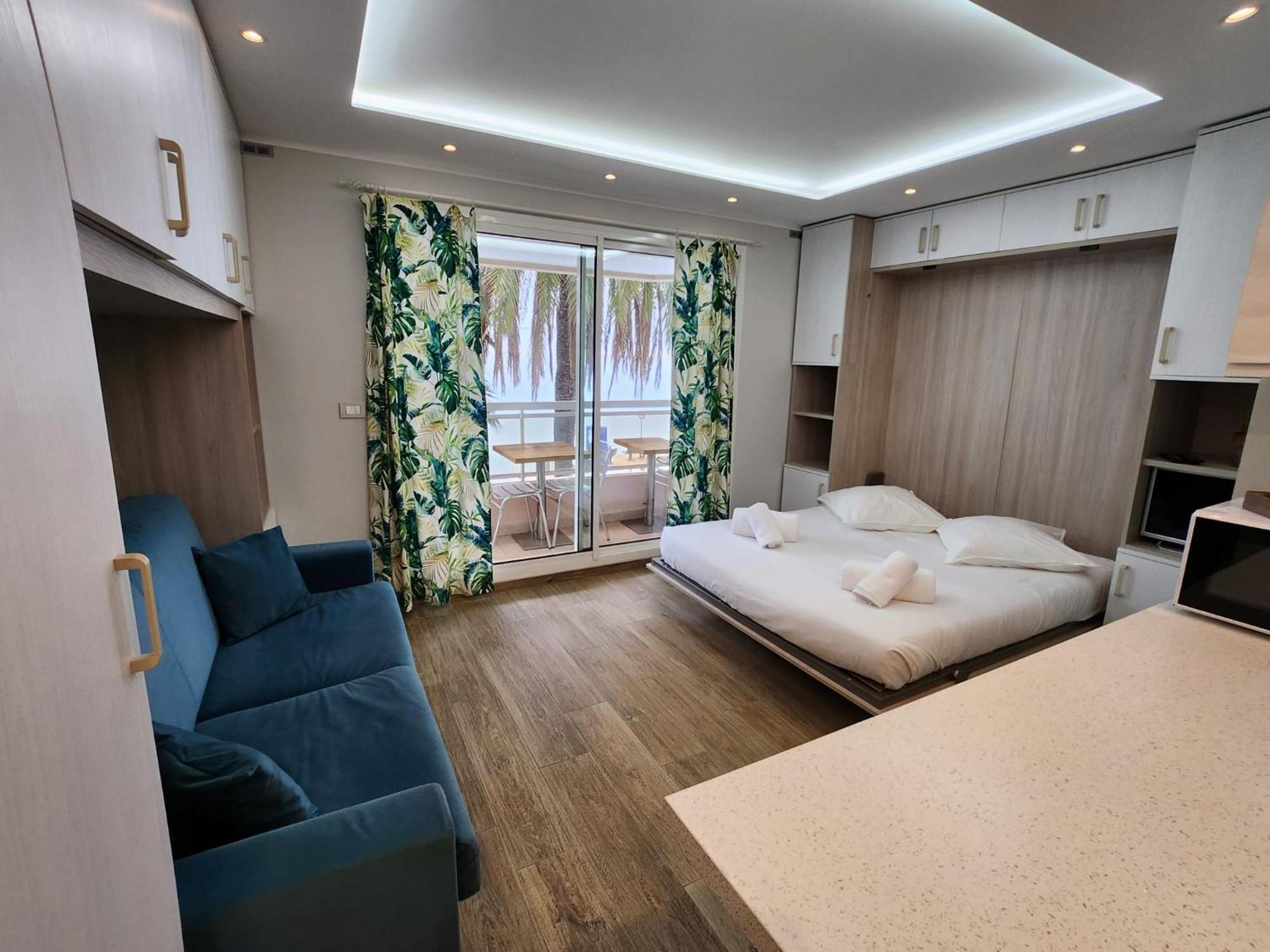 Bluemarine, Studio Vista Mare Ментона Екстериор снимка